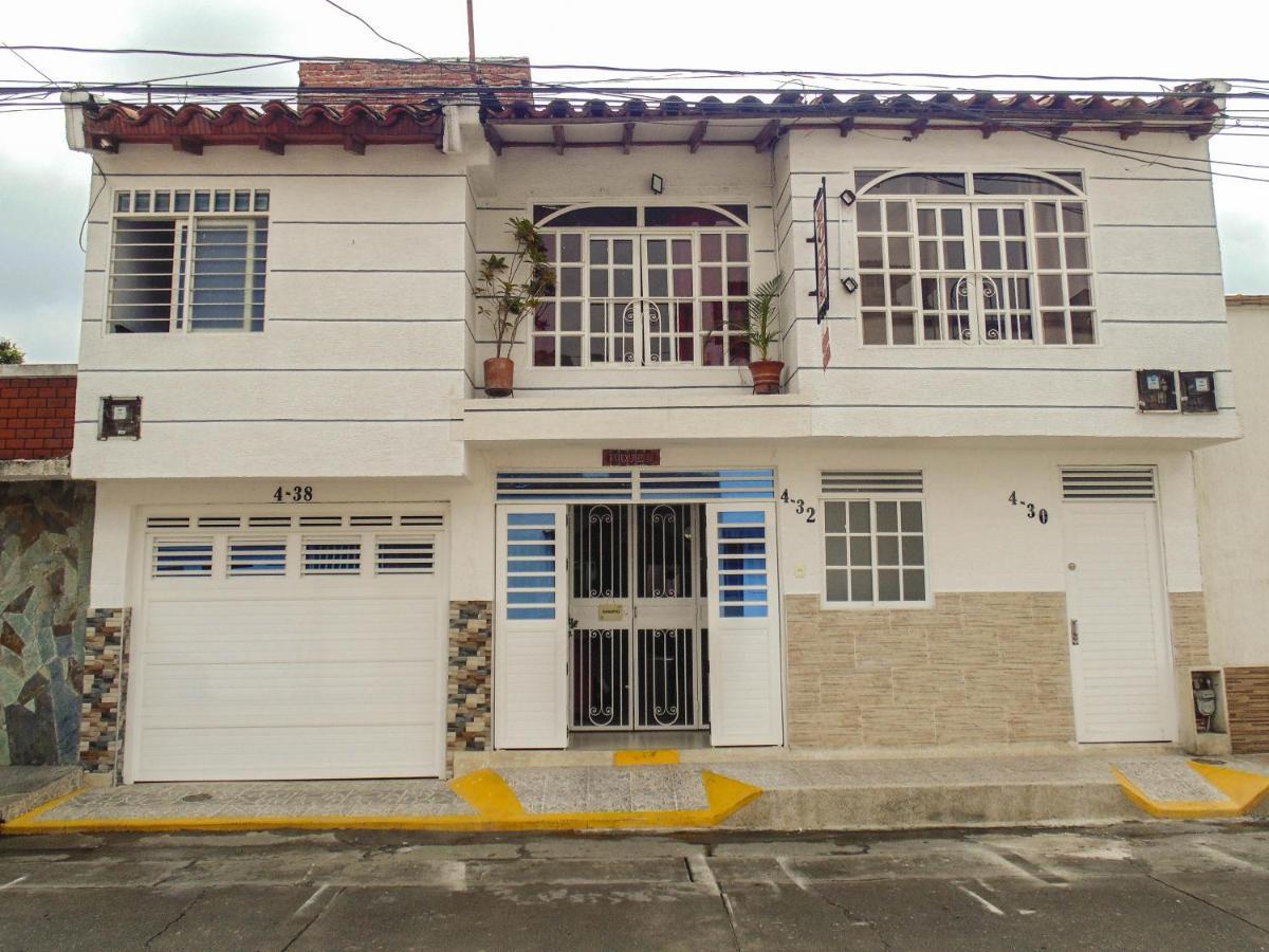 Hotel Ciudad Senora 布加 外观 照片
