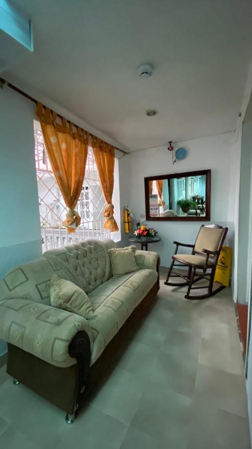 Hotel Ciudad Senora 布加 外观 照片