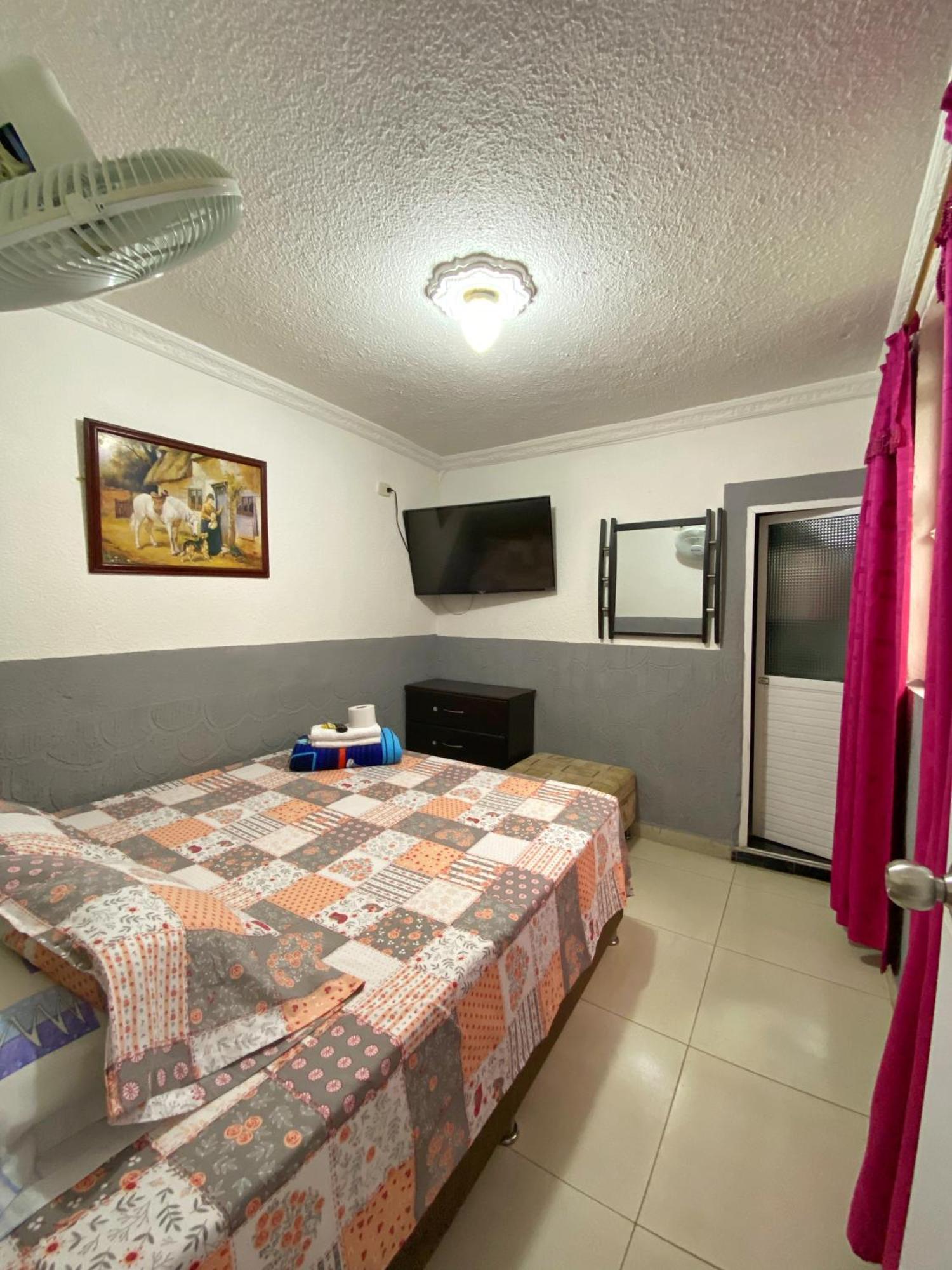 Hotel Ciudad Senora 布加 外观 照片